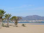 Les grandes plages à proximite du port de Saint-Aygulf